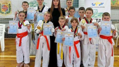 Харьковские спортсмены завоевали медали на открытом чемпионате Полтавщины по тхэквондо