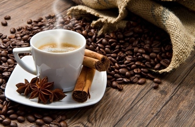 Разновидности свежеобжаренного кофе в зернах