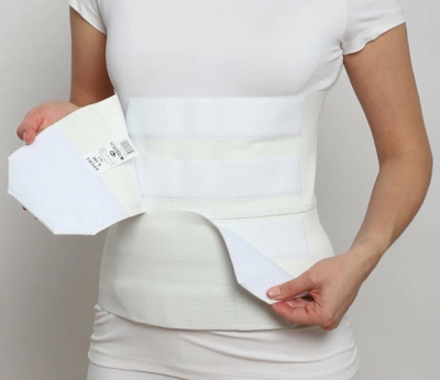 Как правильно использовать и носить послеоперационный бандаж?