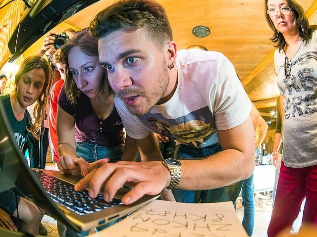 Квест комнаты теперь можно проходить онлайн: как это работает и кому подойдет