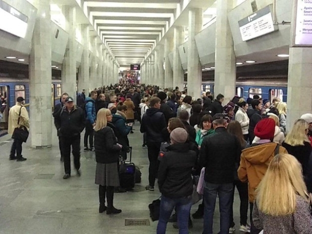 После подорожания проезда харьковчане требуют навести в подземке порядок