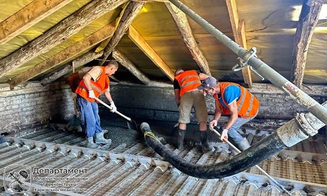 В Харькове восстанавливают дом на улице Георгия Тарасенко, разрушенный вражеской ракетой