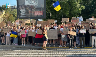 В Харькове сотни людей присоединились к акции, направленной против закона № 12414