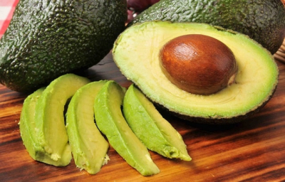 Як їдять авокадо: користь і шкода для організму