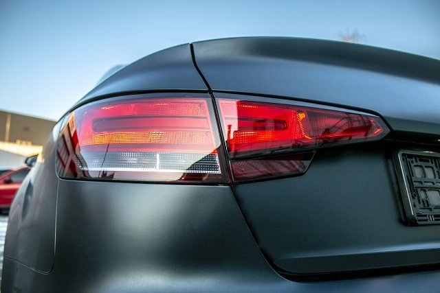 Антивандальные и антигравийные пленки для авто - что это такое и как работает