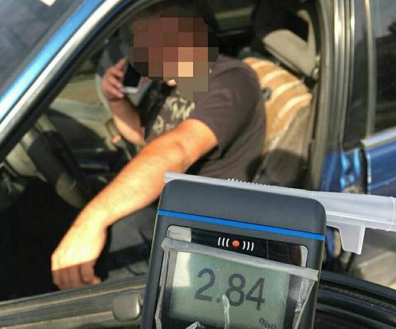 В Харькове гонка для пьяного водителя закончилась ДТП и задержанием