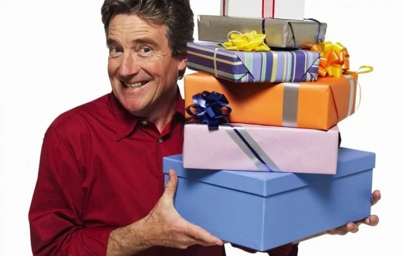 Подарок мужчине на День рождения (45 лет)