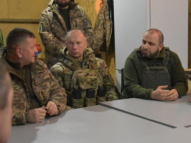 Валерий Залужный и Рустем Умеров посетили позиции ВСУ под Купянском