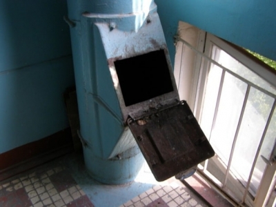 В мусоропроводе одной из харьковских высоток нашли тело умершего