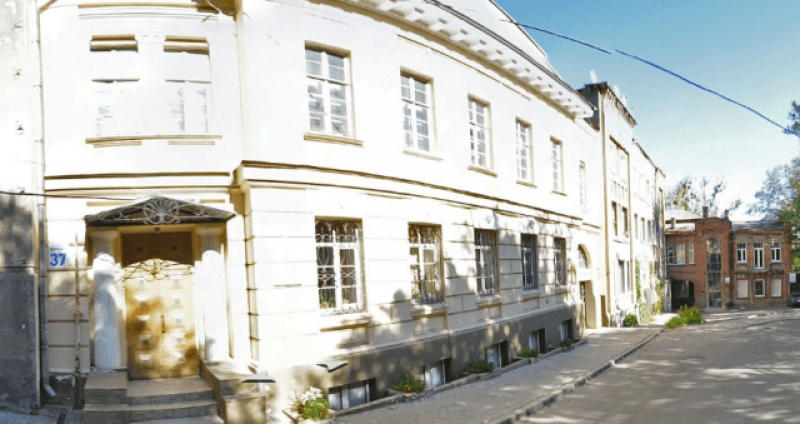 В Харькове «мертвые души» продают квартиры