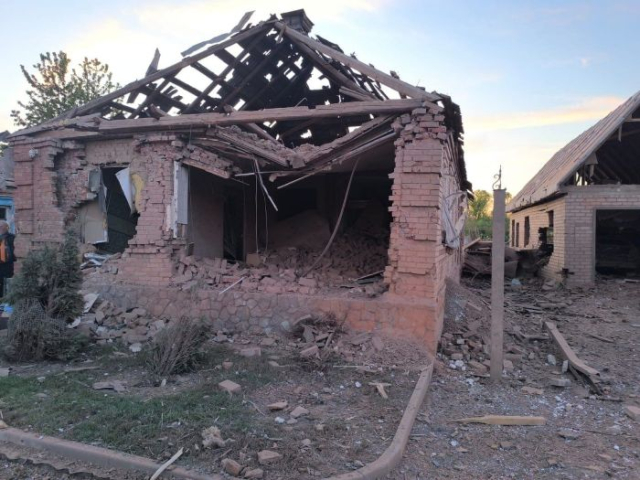Враг сбросил «КАБы» на жилые дома в Золочеве - пострадали дети