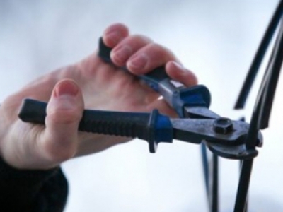 Мужчина украл 72 метра кабеля