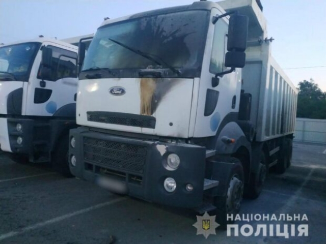 Поджог техники на строительстве дороги – стороны обменялись взаимными обвинениями