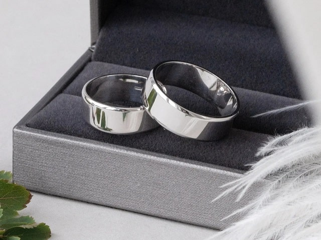Як обрати ідеальні парні срібні обручки?