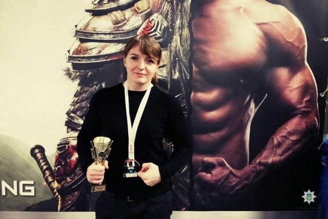 Спортсменка из Харькова снова стала чемпионкой Украины по пауэрлифтингу