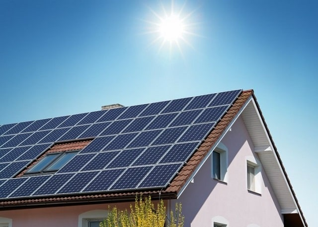Четыре основных преимущества установки солнечных батарей на вашем доме