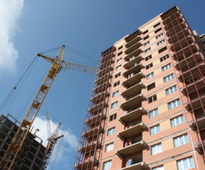 Коммунальщикам выделят более 350 квартир