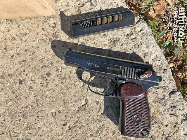 Конфликт на дороге – в ход пошли электрошокер и пистолет