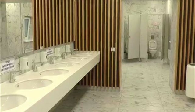 Харьковчане поражены роскошью отремонтированного туалета