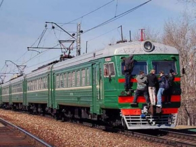 Под Харьковом подростку поезд отрезал часть ноги