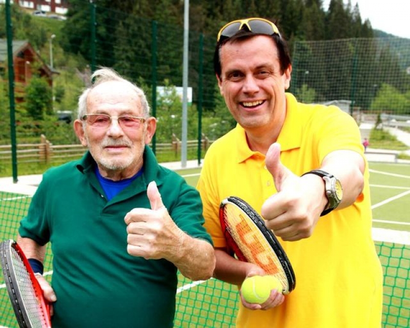 Пожилой харьковчанин установил три национальных рекорда (фото)