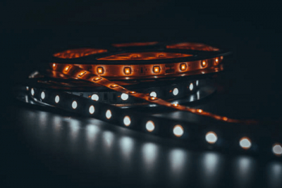 Как выбирать светодиодную ленту: полезный гайд