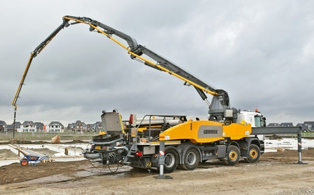 Автобетононасосы: технология строительства на вершине прогресса