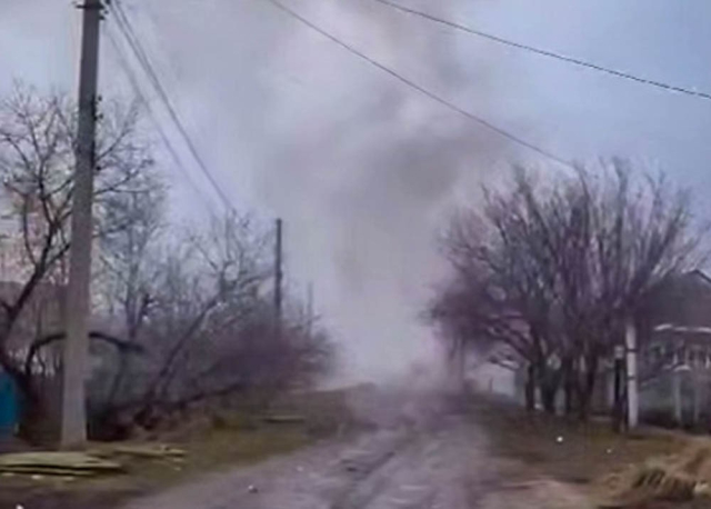 В Купянске на месте обстрела и пожара нашли пострадавшую женщину