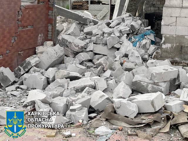 Враг обстрелял Циркуны кассетными боеприпасами