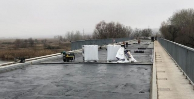 К Новому году откроют мост в Балаклейском районе