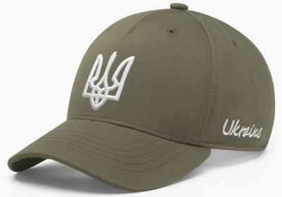 Модні тенденції в дизайні українських патріотичних уборів