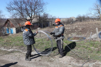 В село Байрак вернули электроэнергию - света не было больше года