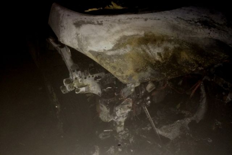 В центре Харькова продолжают пылать иномарки (фото)