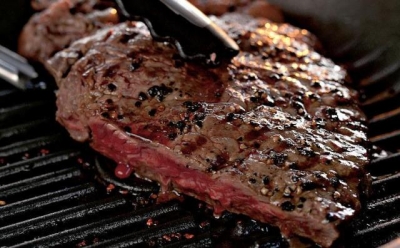 Стейки из говядины: виды, названия, особенности