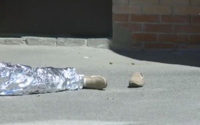 Подставил табурет и спрыгнул: в Харькове мужчина упал с высотки