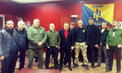 Активисты ГК "Азов" разгромили казино в центре Харькова (видео)