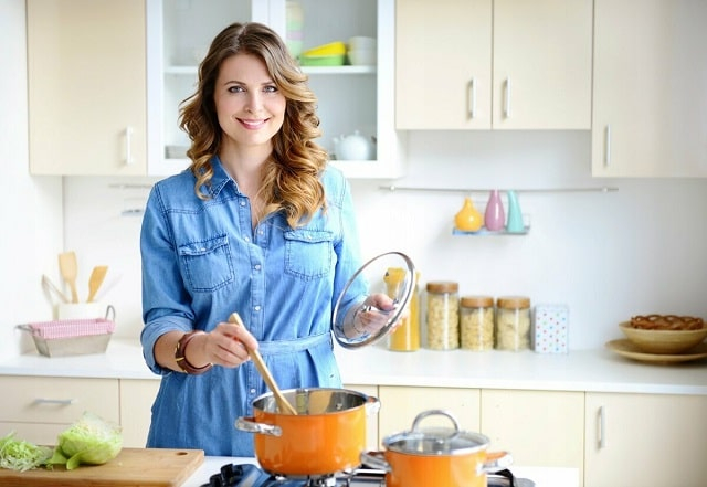 Облаштування інтер'єру кухні в квартирі: корисні поради