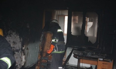 В Первомайском во время пожара спасли 80-летнюю женщину