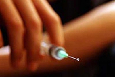 Мужчина изготовлял наркотики в лесу