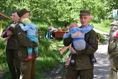 Курсанты Национальной академии НГУ побывали в Зеленогайском доме ребенка