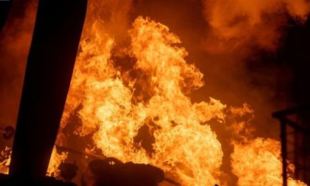 В Лозовском районе пожарные спасли 78-летнюю женщину из горящего дома