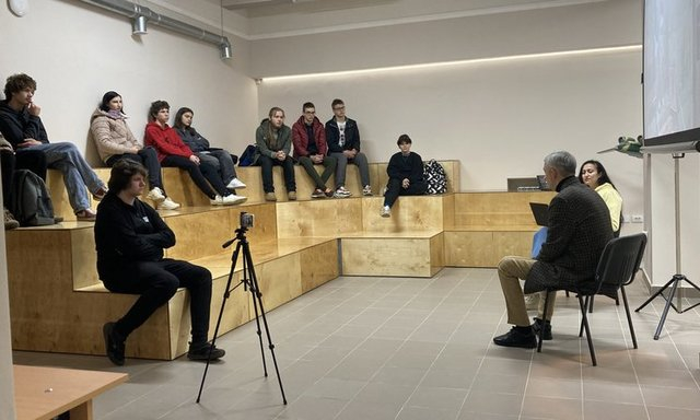 В НАУ «ХАИ» старое советское бомбоубежище превратили в современное укрытие