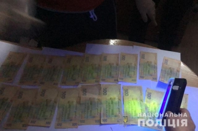 Во время получения взятки задержана помощница судьи