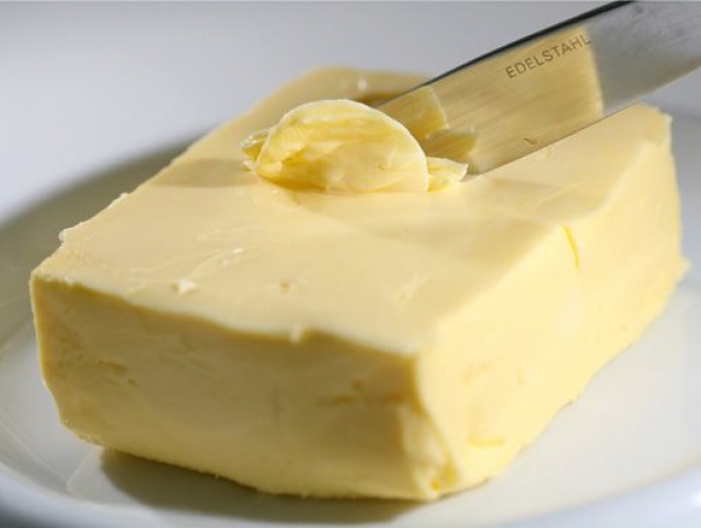 В детских садах Купянска вместо масла малышей кормили маргарином