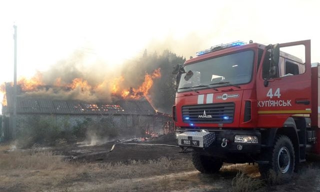 Масштабный пожар уничтожил 100 га верхового леса и 22 дома в с. Горобьевка (фото, видео)