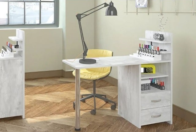 Критерії вибору професійного манікюрного столу