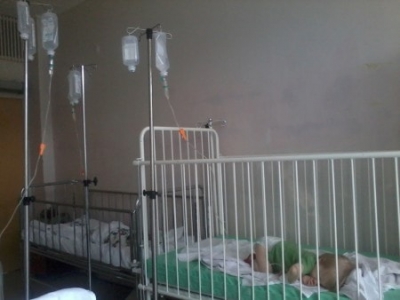 Под Харьковом 2-летний ребенок выпил растворитель