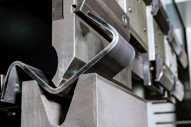 Як робиться гнуття листового металу