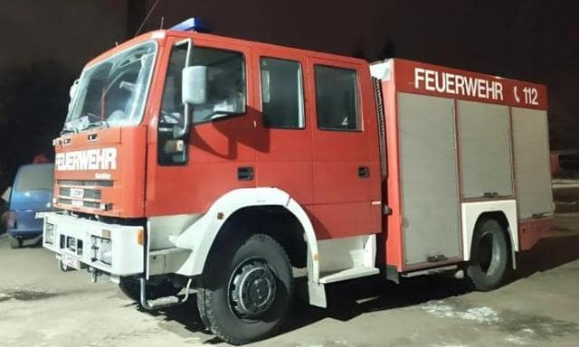 Роганская громада получила от зарубежных волонтеров пожарный автомобиль