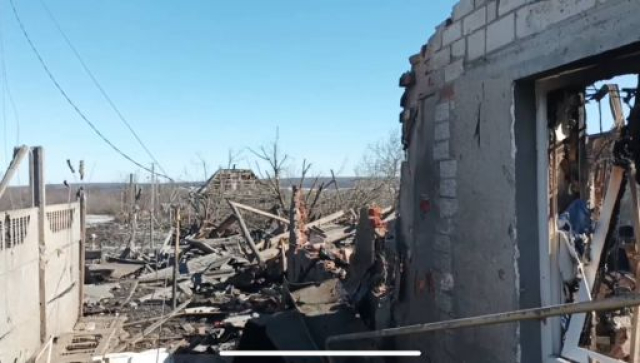 Оккупанты варварски уничтожили половину сельской улицы